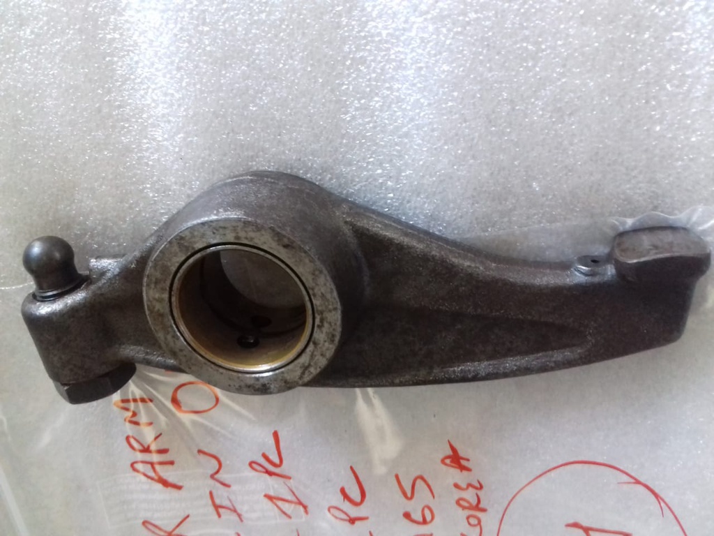 ROCKER ARM (1-EX) (1-IN) (OLD)