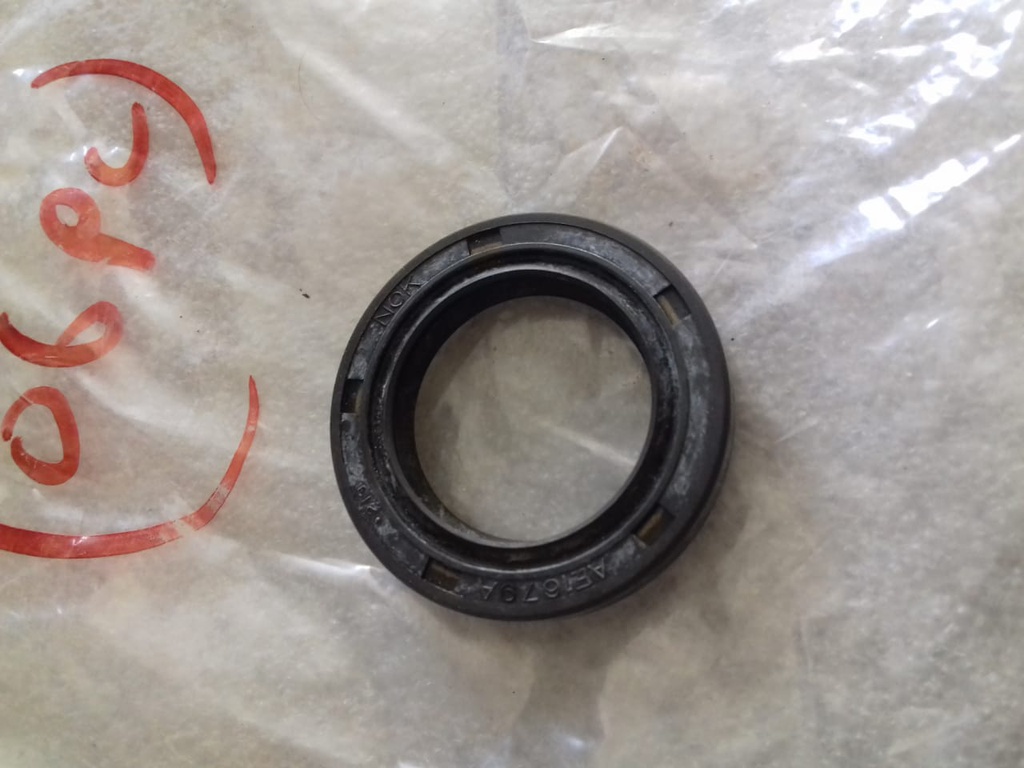 OIL SEAL