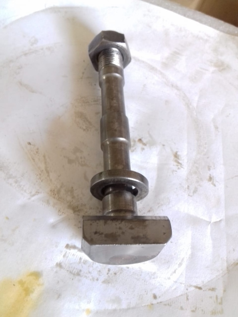 CONNECTING ROD BOLT