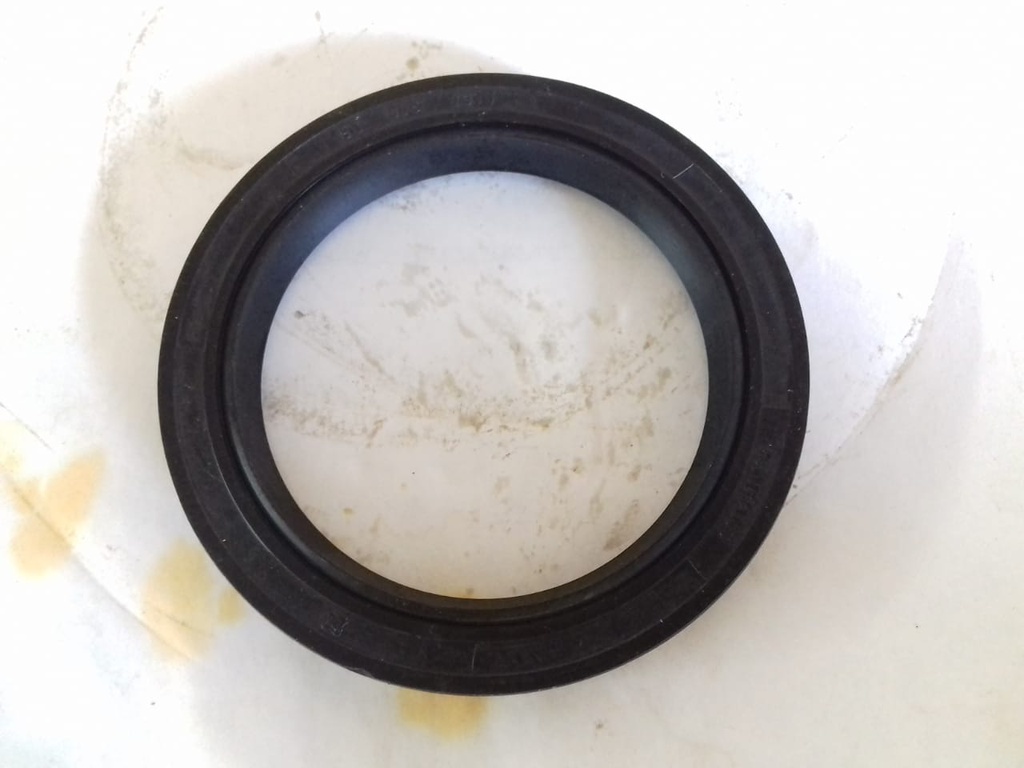 OIL SEAL