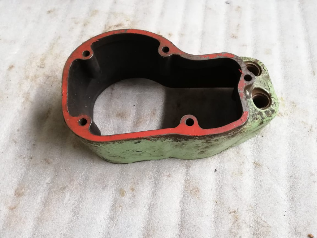 ROCKER ARM CHAMBER USED