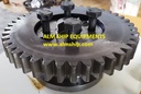 DRIVE GEAR WITH GUIDE RING WITH COUPLING USED