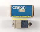 Omron E5C2-R20G Temperature Controller